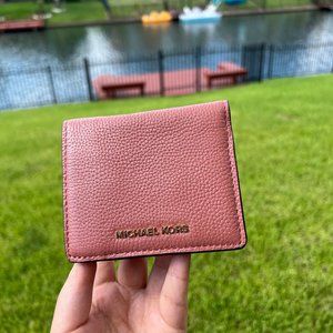 NWT Michael Kors Jet Set Travel leather carryall card case/wallet antique rose